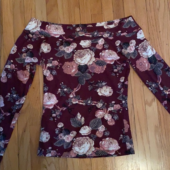 Aeropostale long sleeve off the shoulder top - Picture 1 of 3